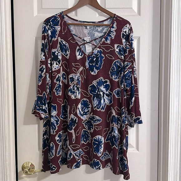NWT Women’s Avenue Blouse Size 22/24 Top - Picture 3 of 4